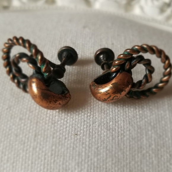 Vintage/Antique Screw-on Copper Earrings - Picture 2 of 10